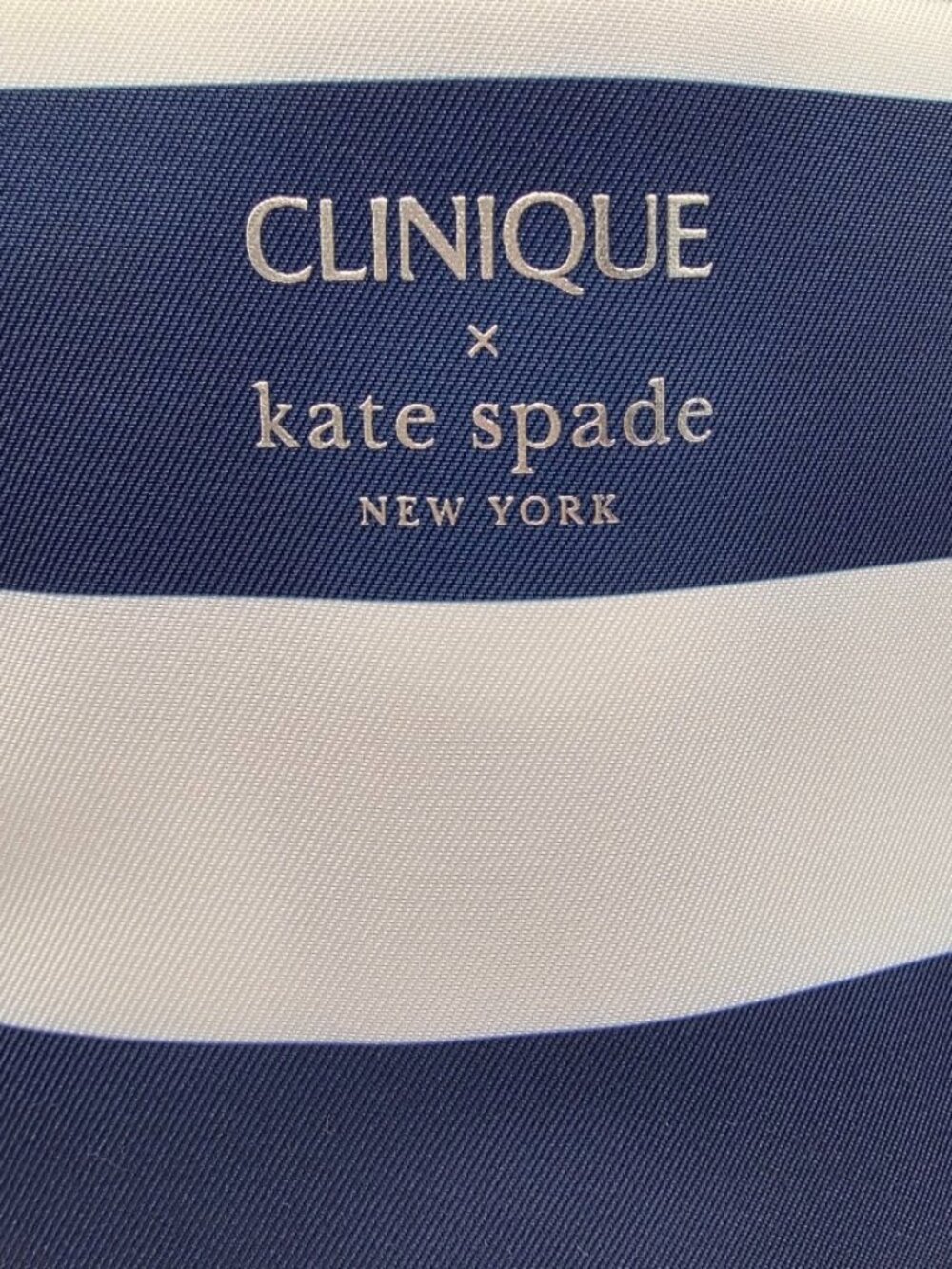 Ladies Kate Spade/Clinique Navy Blue White Tote Make Up Bag Beach Bag 16x12